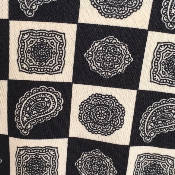 DKNY Button Down Top - Picture 4 of 4